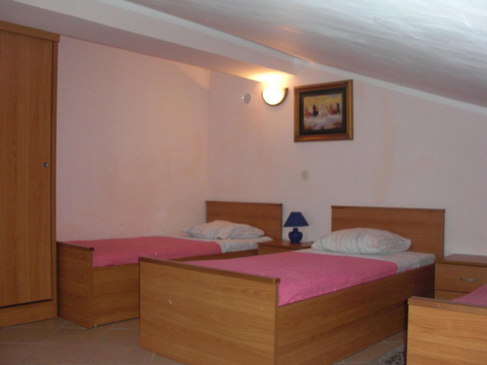 Villa Dinastija Kali Room photo