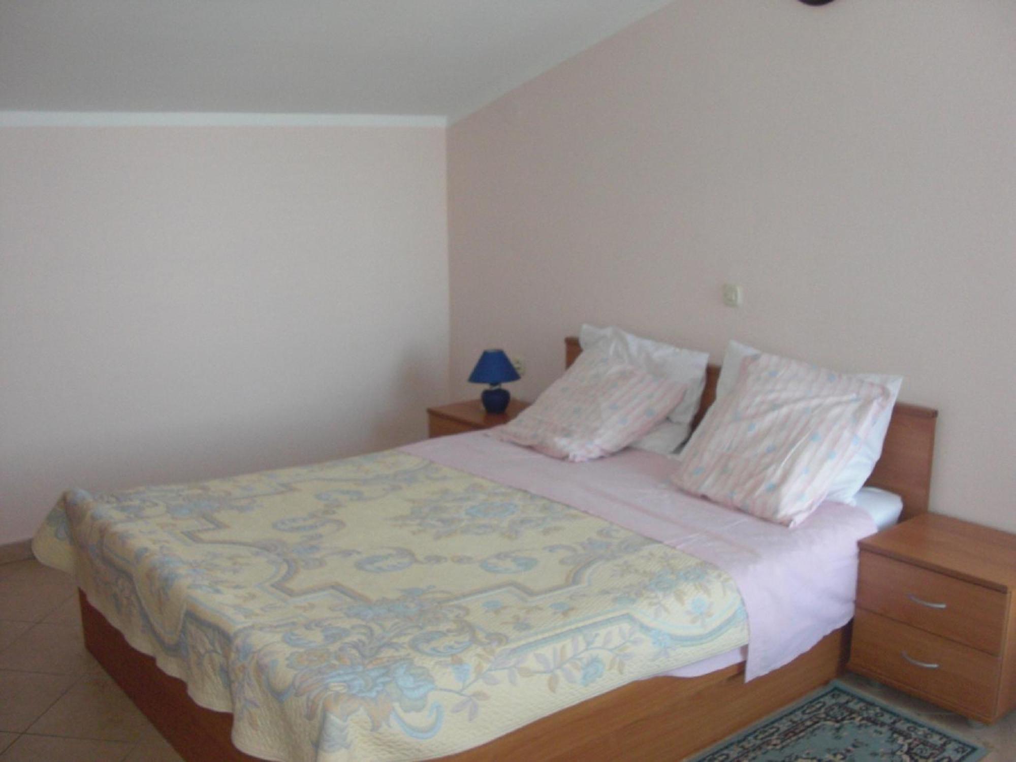 Villa Dinastija Kali Room photo