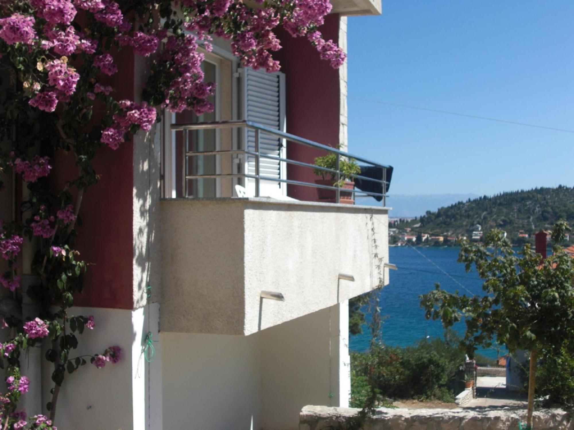 Villa Dinastija Kali Room photo