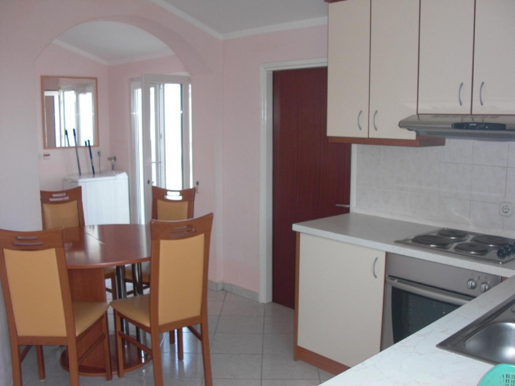 Villa Dinastija Kali Room photo